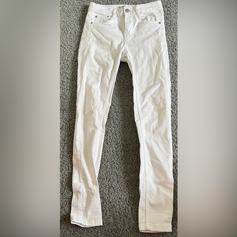 Pull & Bear White Skinny Jeans Size 02